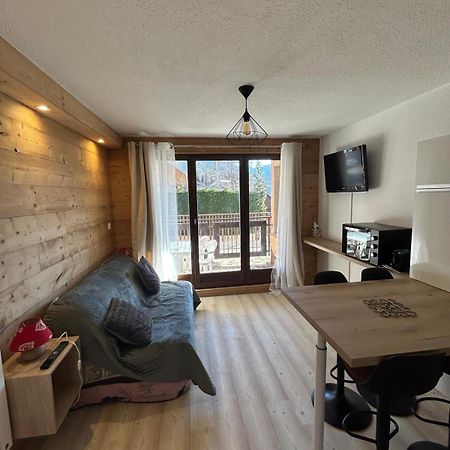 Chaleureux Appartement Moderne Briancon  Exterior photo